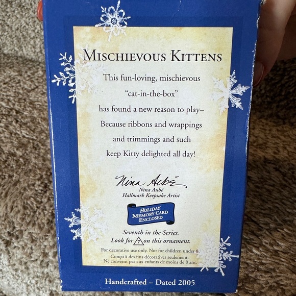 Hallmark Keepsake Collectors Series ornament 2005 Mischievous Kitten - Picture 7 of 8